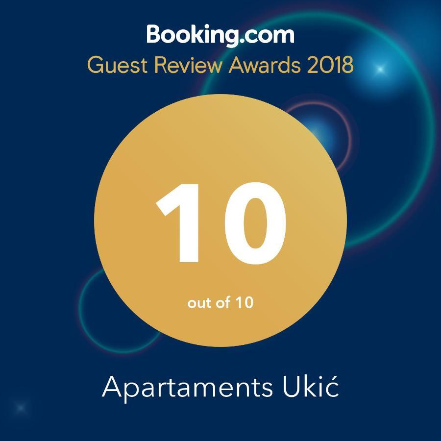 Apartaments Ukic 普维克瑟普瑞内 外观 照片